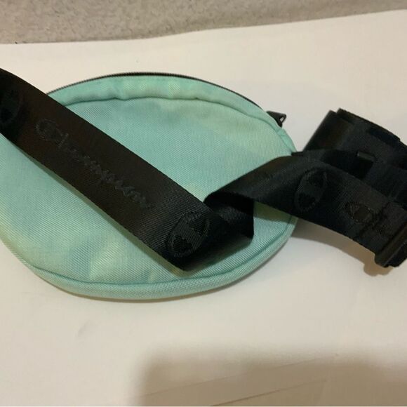 NWOT Champion Core Prime Big C Logo Waist Pack Sherpa Aqua Fanny  Chest Bag - Picture 3 of 4